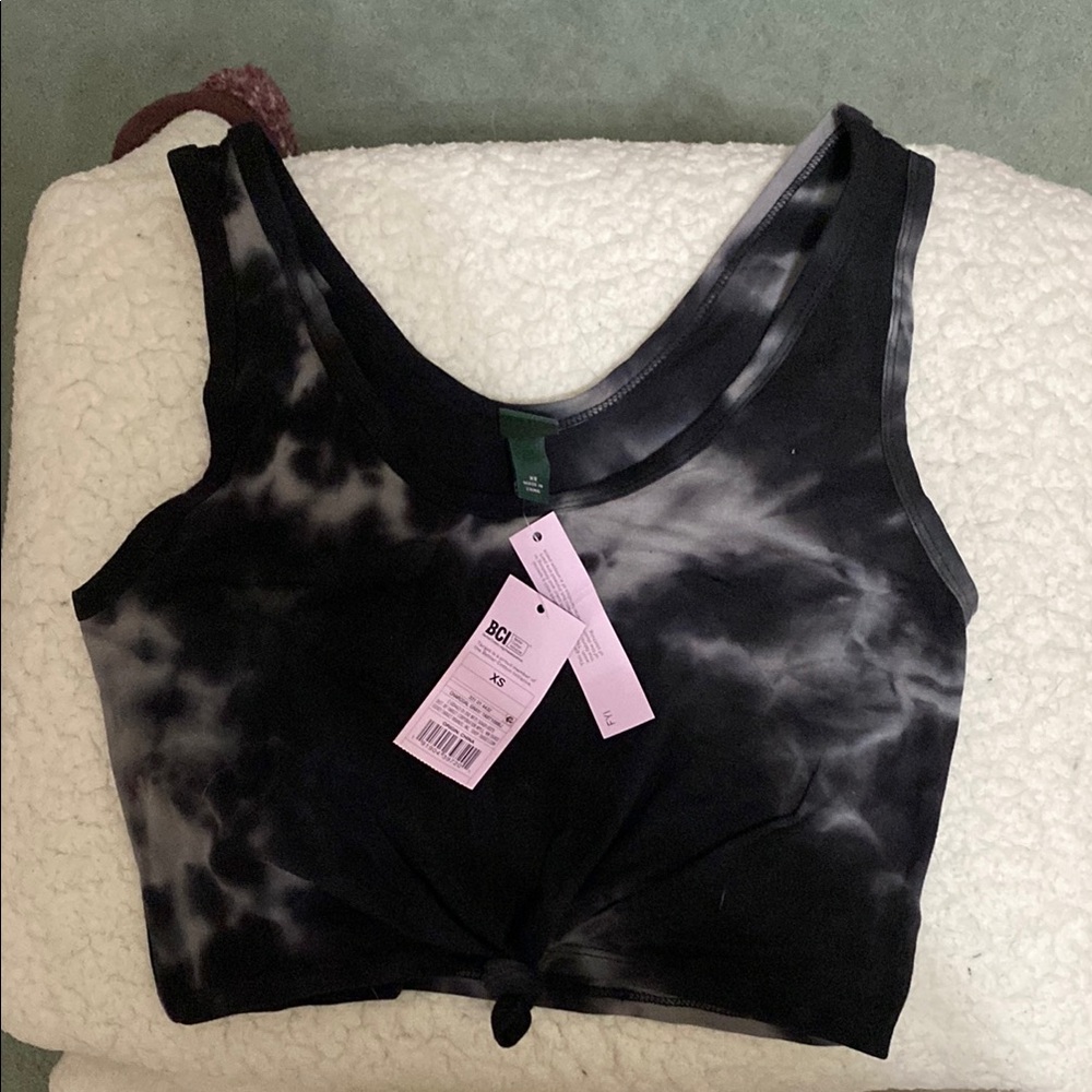 Wild Fable Black and Gray Tie-Dye Crop Top